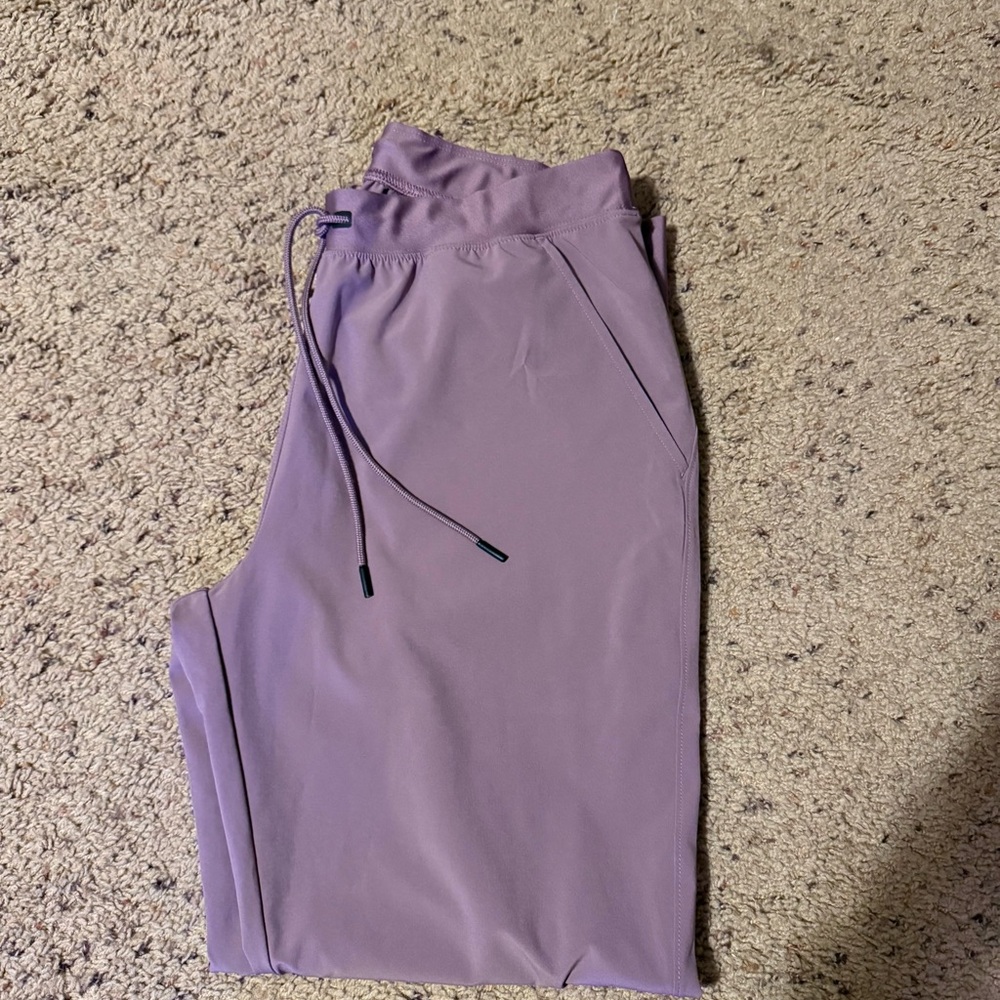 Under Armour Mauve Athletic Pants